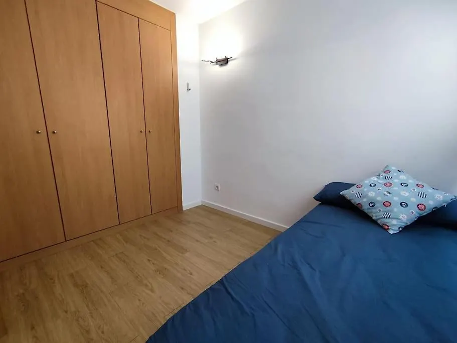 Apartamento A 150M De La Playa Con Piscina Y Parking의 연락처